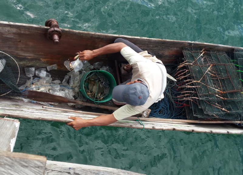 Capacitación de los pescadores artesanales en Indonesia