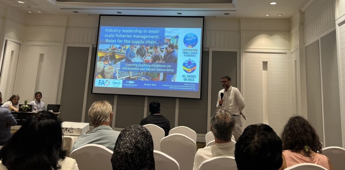 Pedro Ferreiro presenting at the World Small-scale fisheries congress